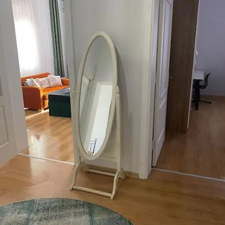 Golden 2 Apartman *